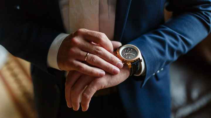 Gunakan Jam Tangan Di Tangan Kanan Atau Kiri Ini Kata Nabi